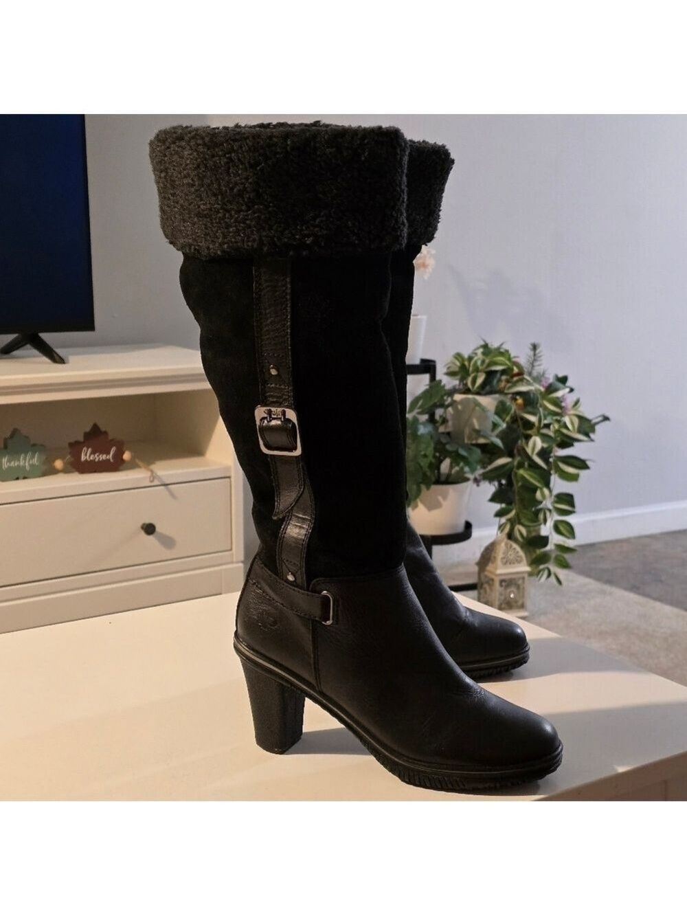 Pajar canada leather suede upper heels boots color black size 8-8.5 Euro 39